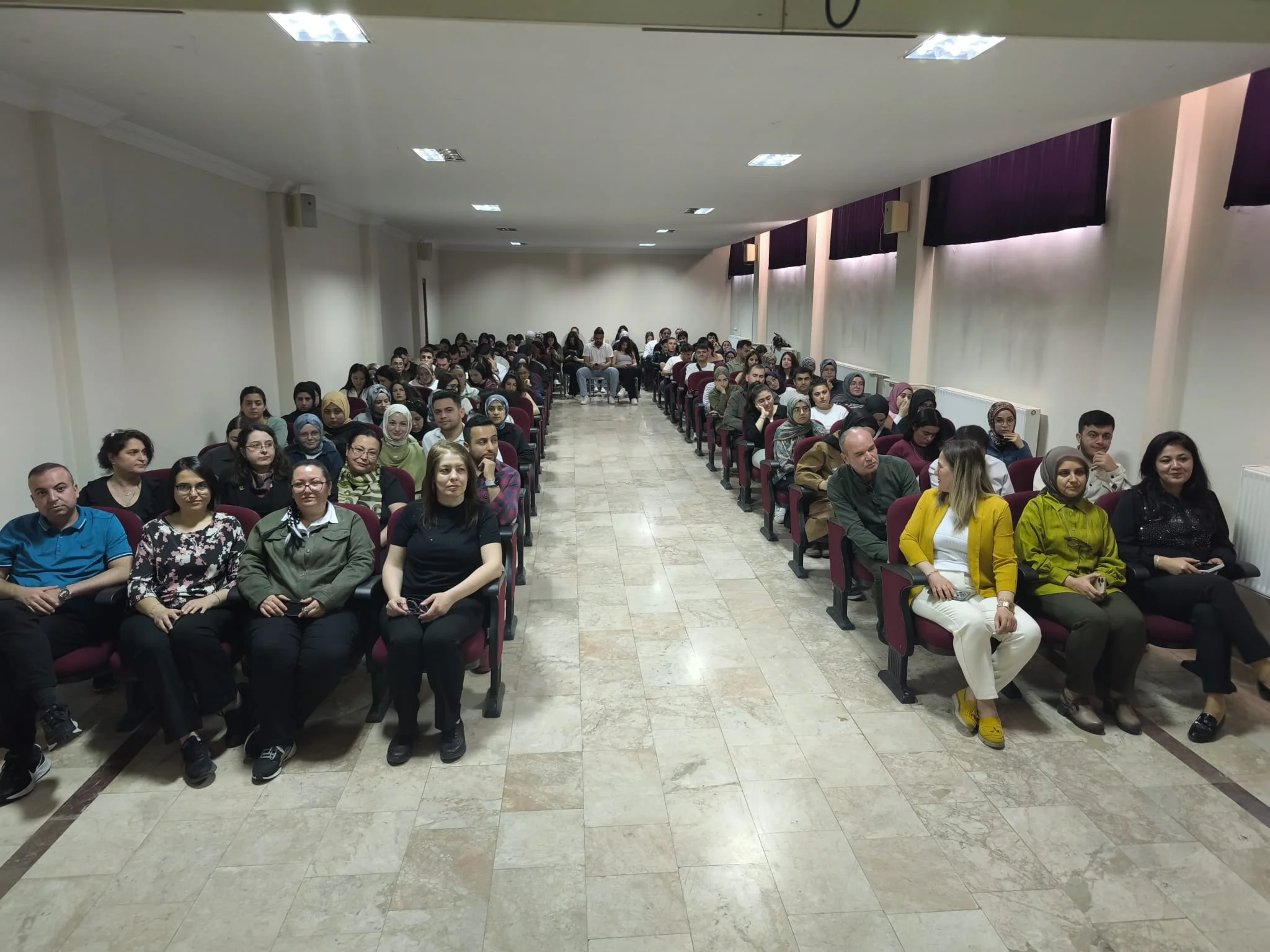 Akşehir Kadir YALLAGÖZ Sağlık Yüksekokulu Akademik-İdari Personel ve Öğrencilere Yönelik Seminer Gerçekleştirildi